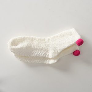 ΚΟΥΠΑ ΓΚΡΙ ΣΕ ΣΥΣΚΕΥΑΣΙΑ ΜΕ ΔΩΡΟ ΚΑΛΤΣΕΣ ΛΕΥΚΕΣ 600ml ΚΕΡΑΜΙΚΟ - Image 3